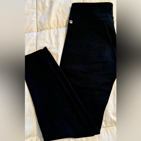 Fabletics leggings, size L - Picture 2 of 2